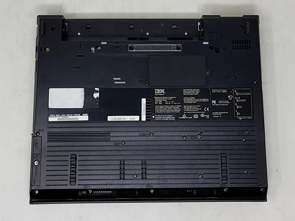 IBM Thinkpad R51 1836Q4U Laptop INTEL PENTIUM M 768MB SEE NOTES