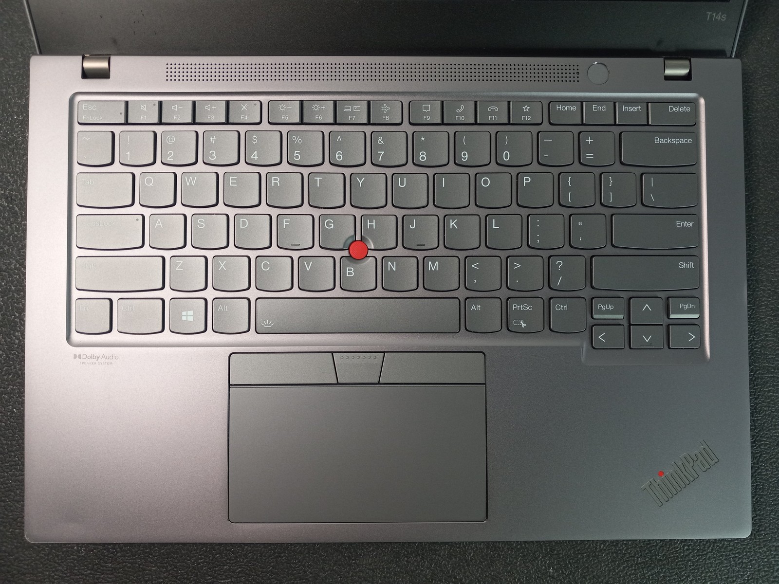 Lenovo ThinkPad T14s Gen 2i 14″ i7-1165G7 16GB 512GB 4K Laptop w Adapter Win11