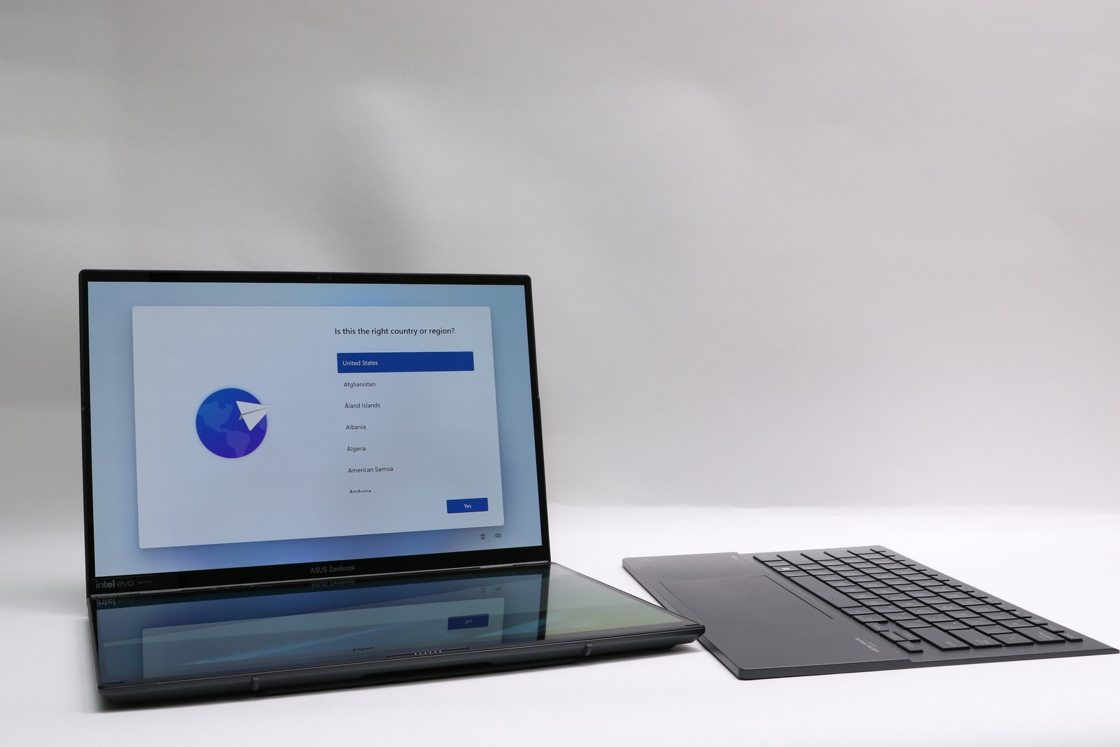 14″ Asus ZenBook Duo Ux8406ma, Ultra 7 155H, 16GB, 1TB SSD, Touch, Dual Screens!