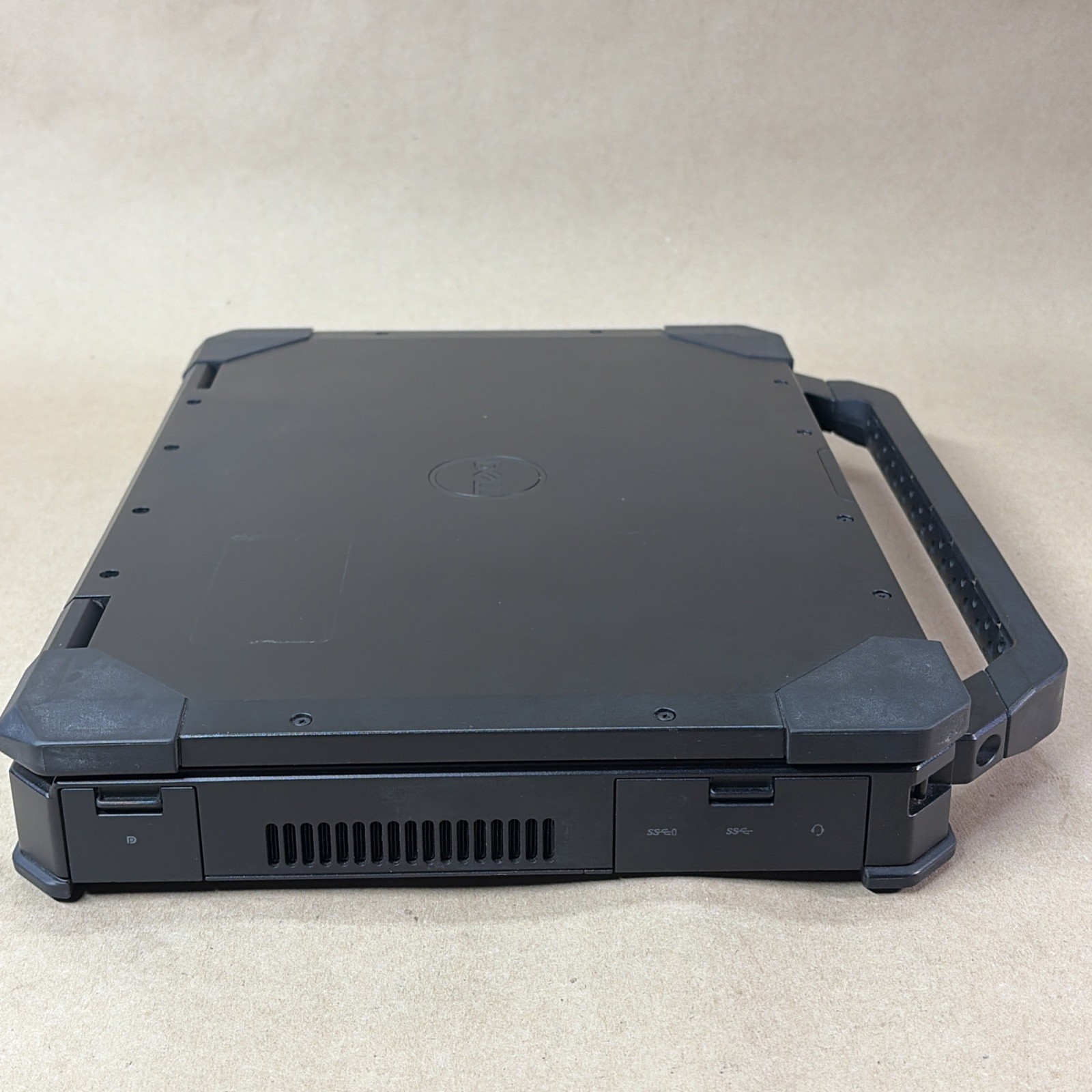 BROKEN KEY Dell Latitude 5424 Rugged 14″ i5-8350U 16GB RAM Touch NO SSD NO OS