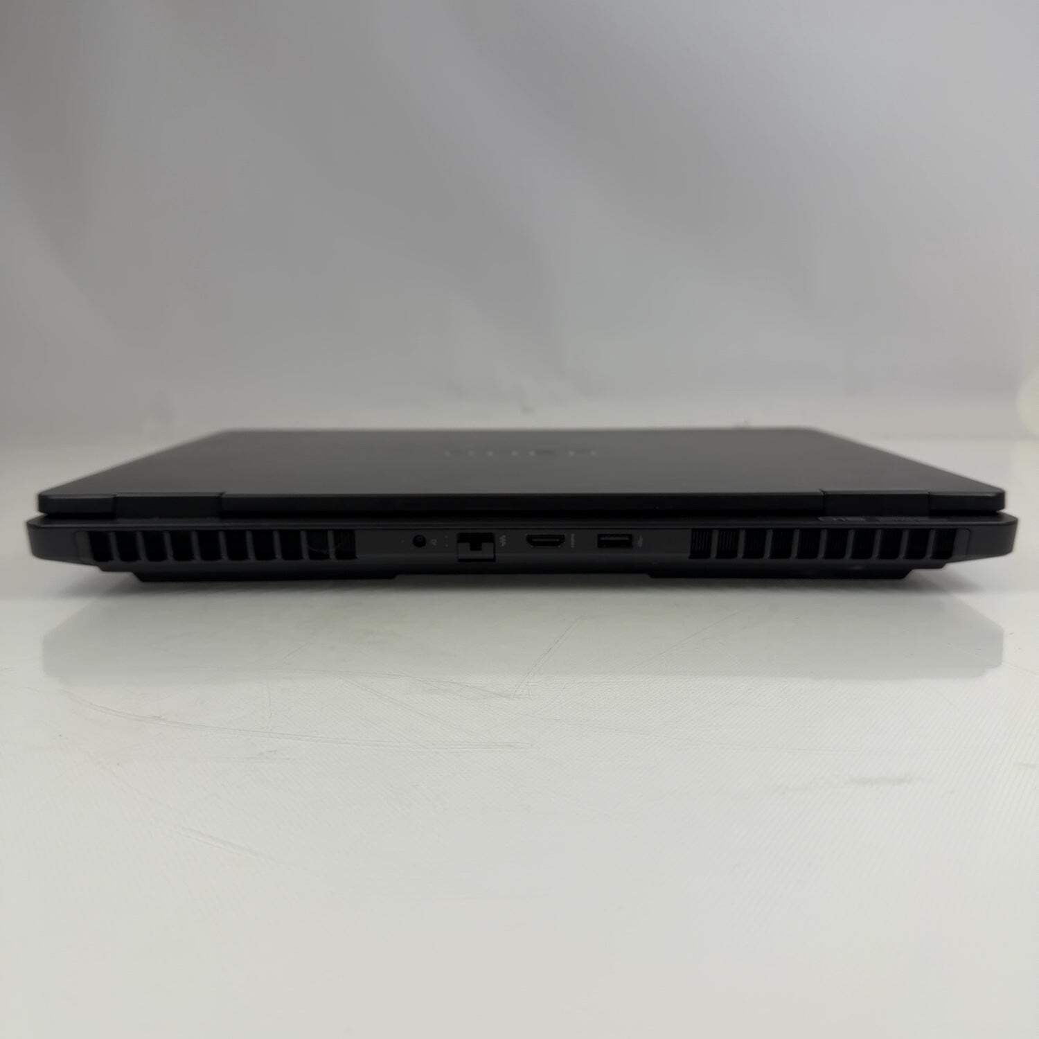HP Omen 16-AP0053DX 16″ Ryzen 9 8940HX 2.4GHz 32GB RAM 1 TB SSD GeForce RTX 5060