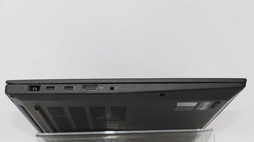 Lenovo ThinkPad P1 G6 i7-13800H @ 2.5 GHz Touch 1 TB 32 GB RTX A1000 Win11 Pro