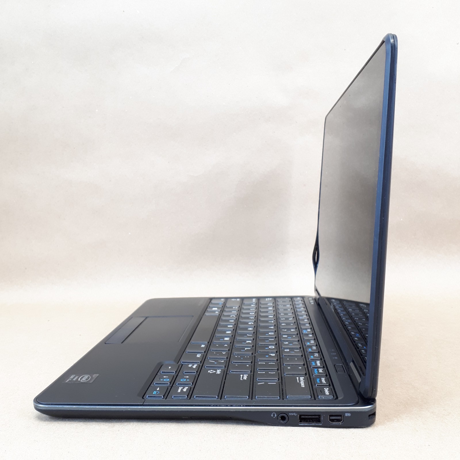 Dell Latitude E7240 12.5″ Laptop i7-4600U 2.10GHz 8GB RAM *For Parts AS IS H4036