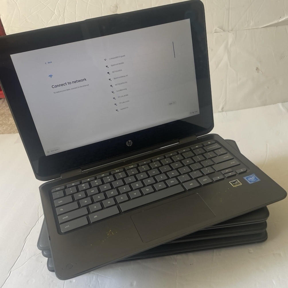 Lot of 4 HP X360 11.6″ Chromebook 2-in-1 TOUCHSCREEN 4GB RAM 32GB *SEE PHOTOS*