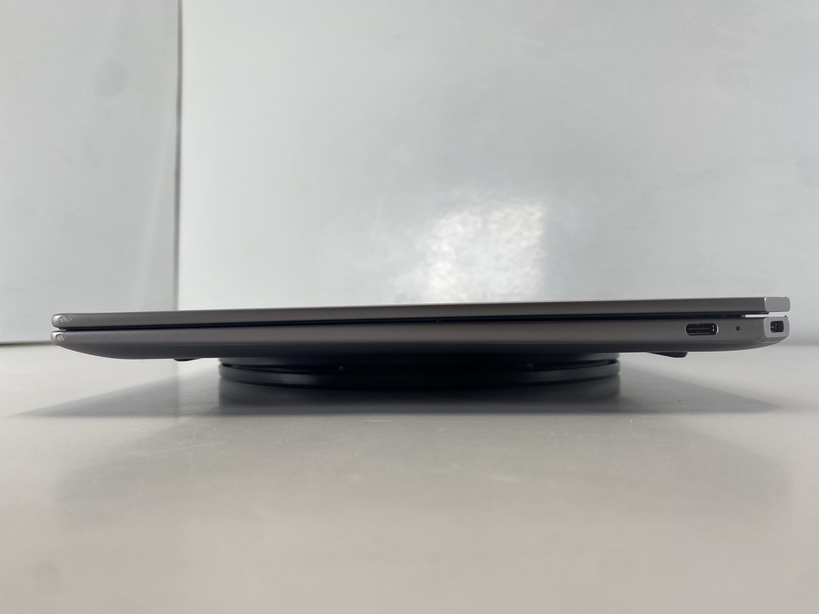 HP Laptop Omnibook Ultra 14-FD0013DX 14″ AMD Ryzen AI 9 365 1TB- Silver