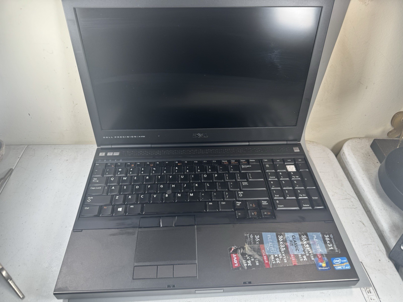 Dell Precision M4700 15.6” i7 Laptop w/ Charger Works Missing Key As Is