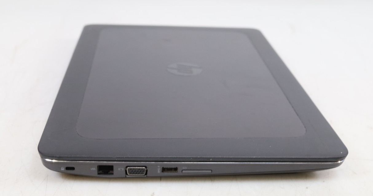 HP ZBook 15 G4 15.6″ Intel i5-7440HQ 8GB DDR4 No HDD Parts Repair