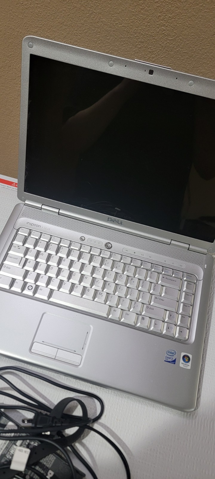 Dell Inspiron 1525 PP29L Intel Core 2 Duo 1.73GHz 15.4″ Laptop Computer Red