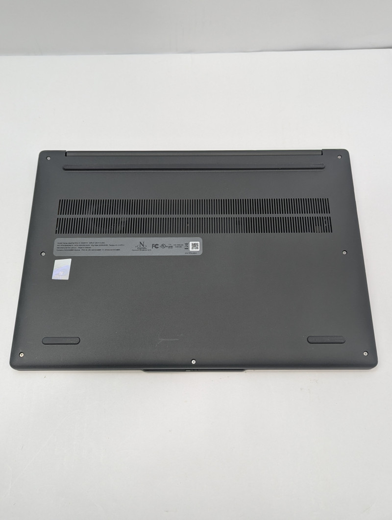 Lenovo IdeaPad Slim 3x Snapdragon X 16GB RAM 1TB SSD 15.6″ Touch WUXGA 1920×1200