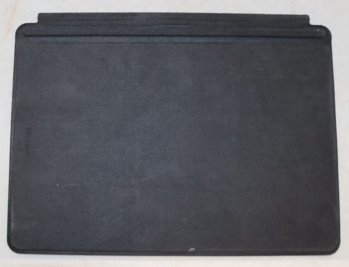 (1926) Microsoft Surface Go 2, 10.5″, Intel Core m3, 4GB, 64GB