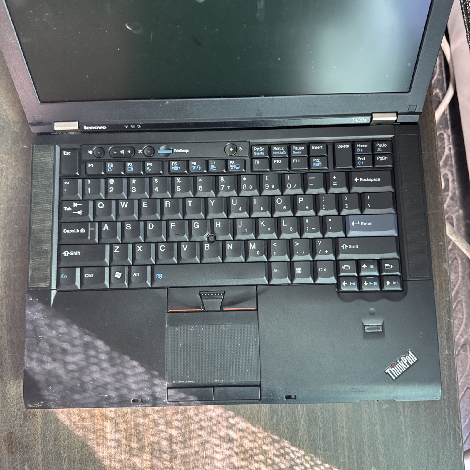 Lenovo ThinkPad T400s P9400 14″ Core 2 Duo 8GB RAM NO BOOT
