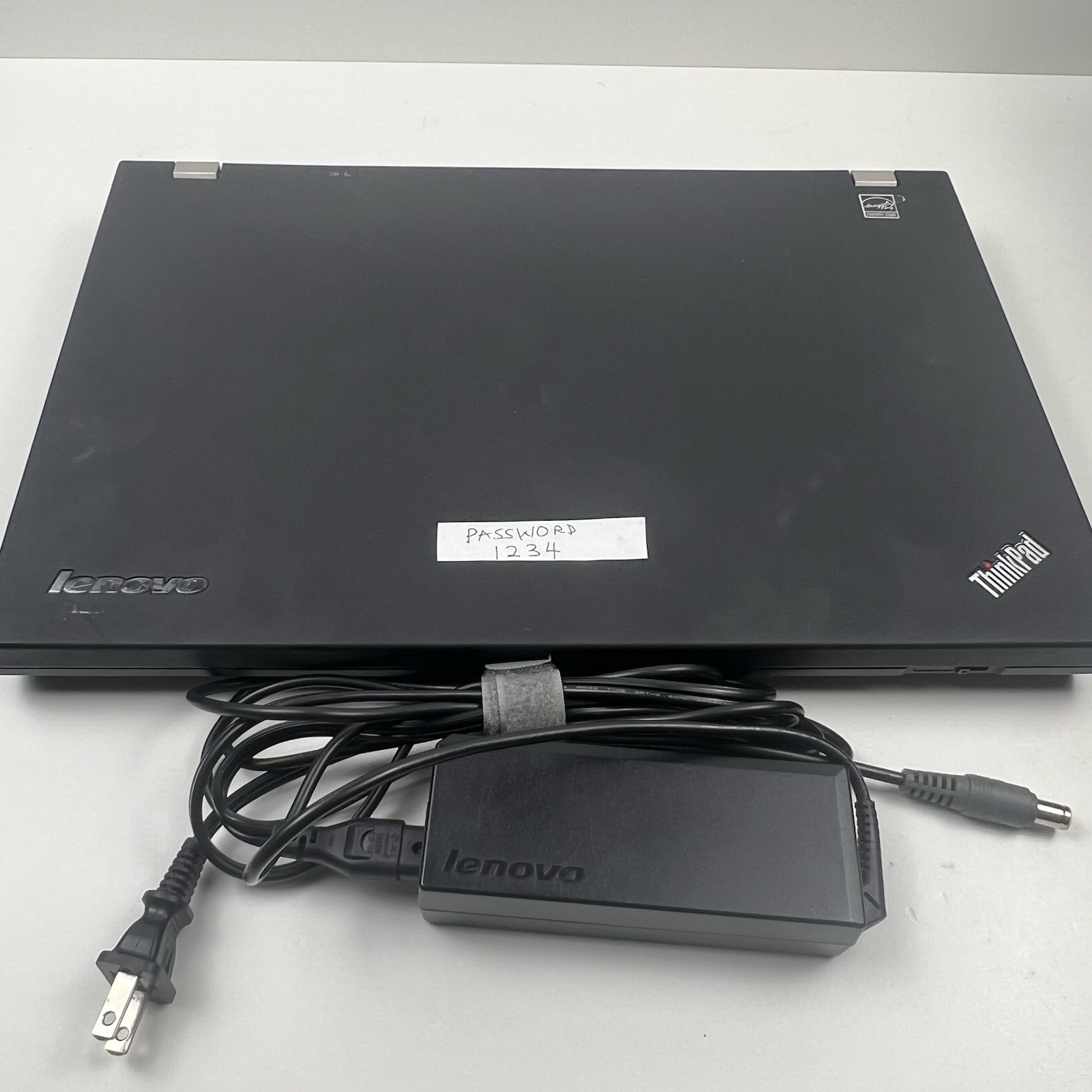 Lenovo ThinkPad T520 Intel i7-2640M 8GB 320GB HDD Linux Mint OS w/ Charger|ELP83