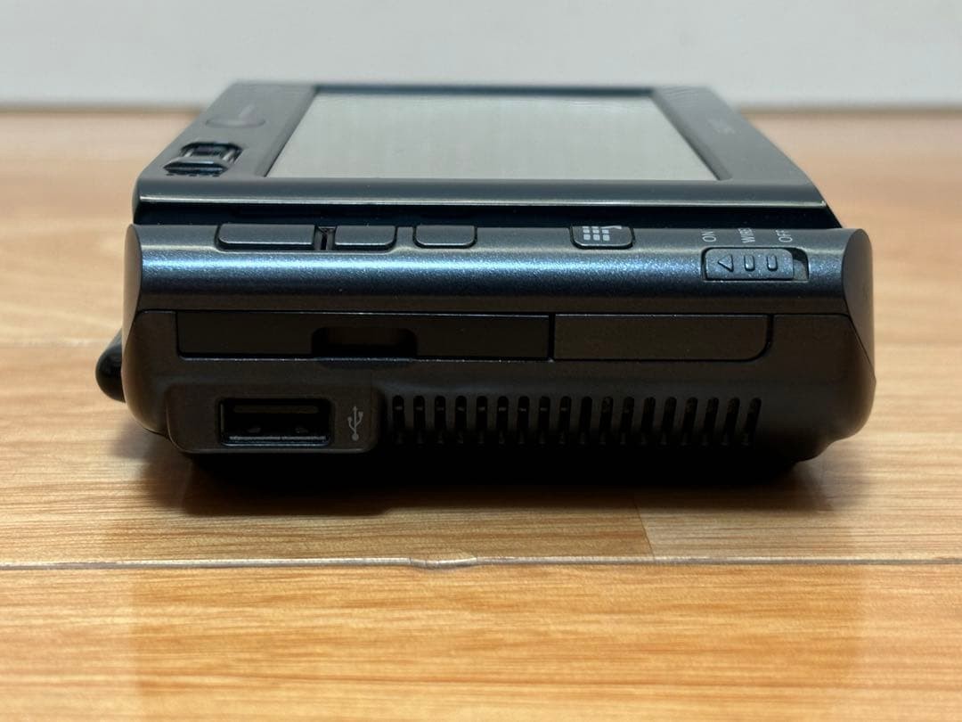 SONY Exclusive Model Vaio VGN-UX90S Portable PC Laptop Win XP English Keyboard