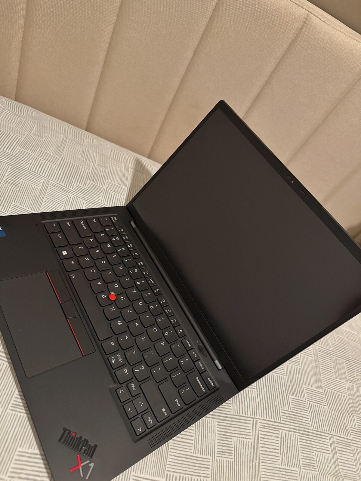 Lenovo ThinkPad X1 Carbon Gen 11 14” (512GB SSD Intel Core i7-1365U 3.9GHz 32GB