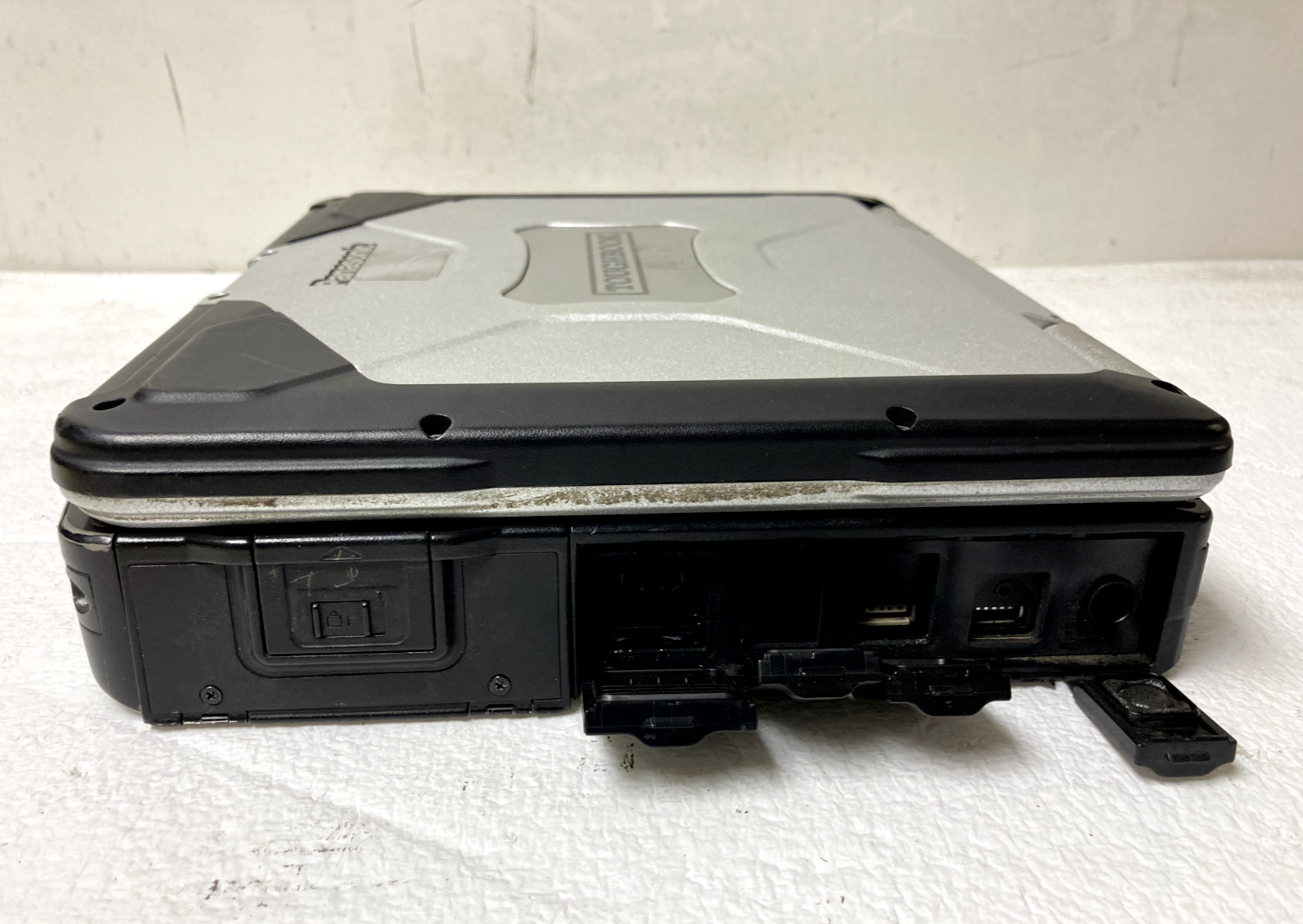 Panasonic CF-31 Core i5-3340M @2.70GHz 12GB RAM NO SSD w/ Caddy Bio Lock