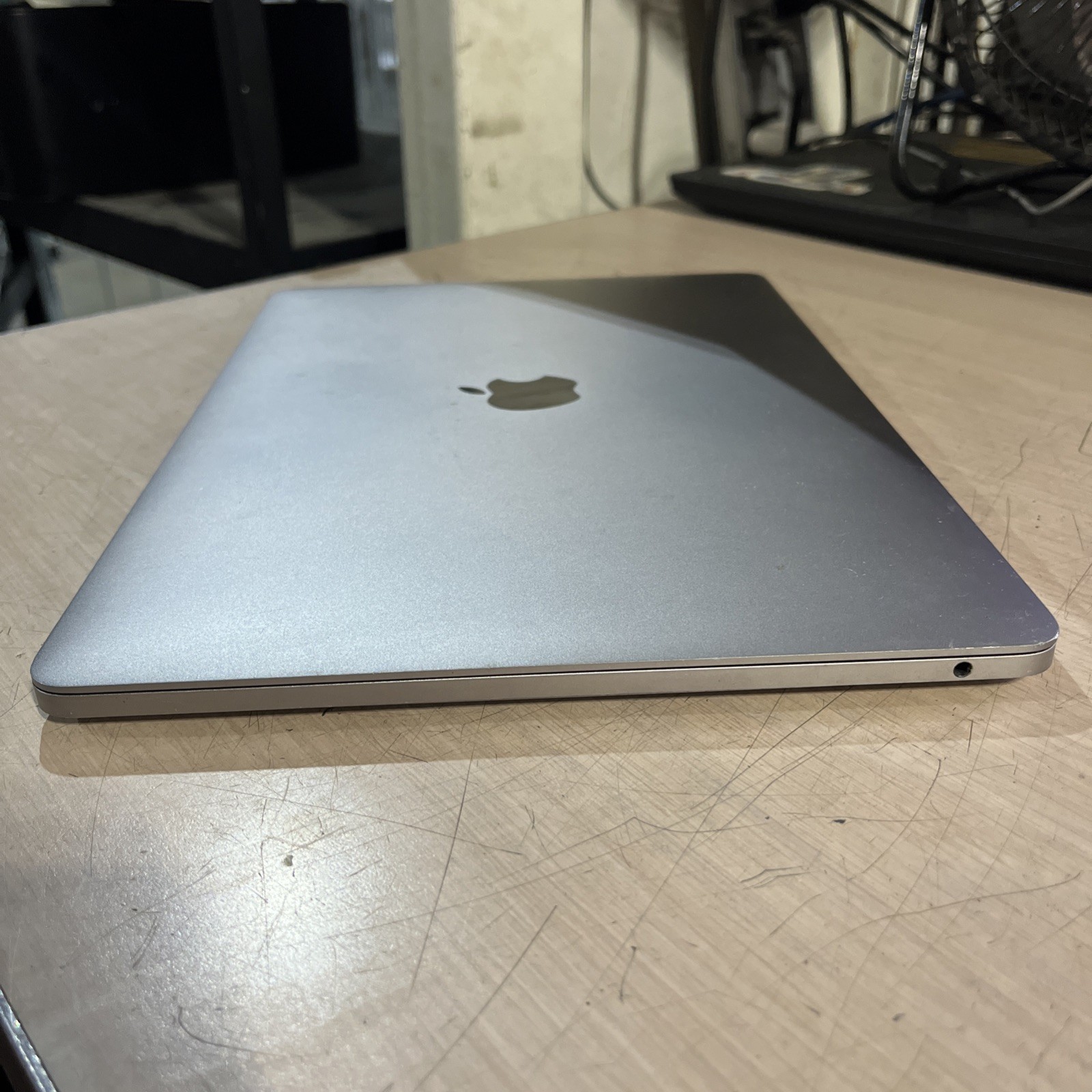 APPLE MACBOOK PRO 13″ MID-2017 CORE I5-7360U 2.3GHZ 8GB RAM NO HD