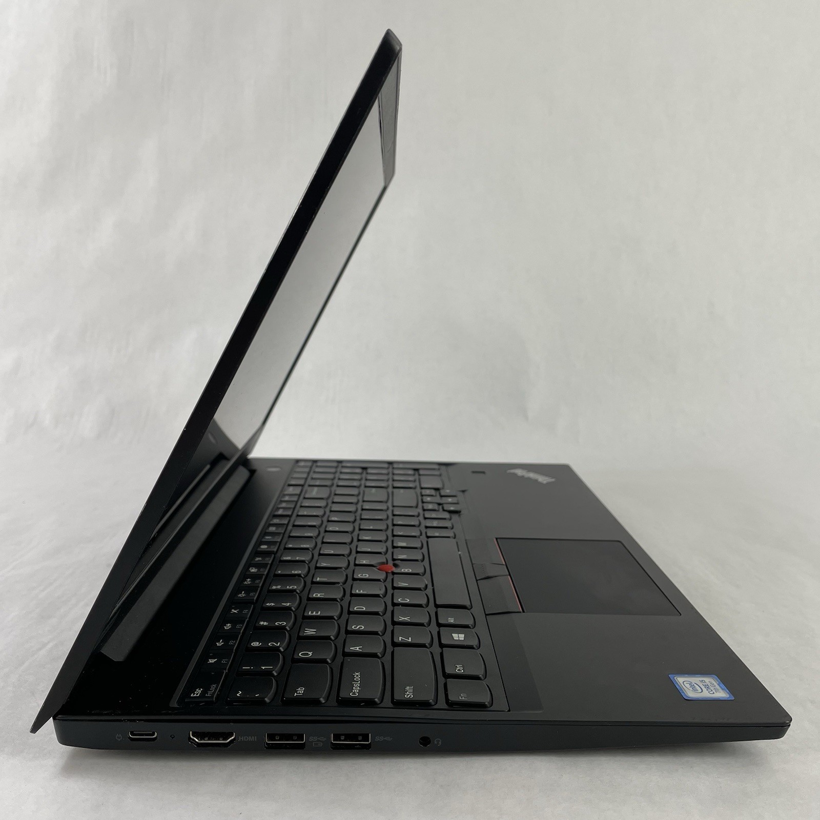 Lenovo ThinkPad E580 15.6″ i5-7200U 2.50 GHz 8 GB RAM No SSD No OS No AC