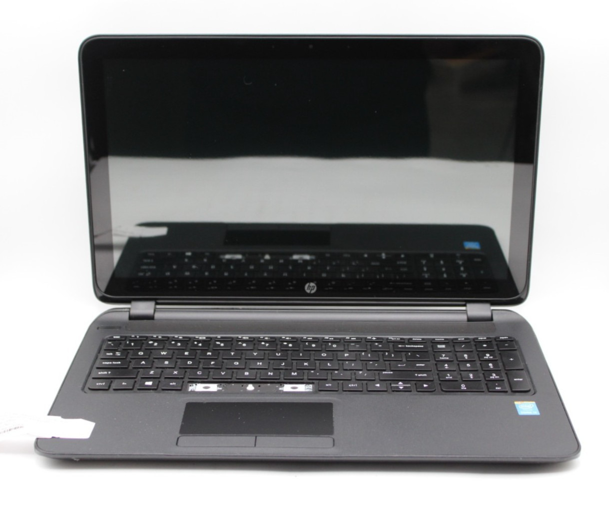 HP 15 i3-4030U@1.9GHz 8GB DDR4 NO STORAGE OR OS *USED/TESTED*