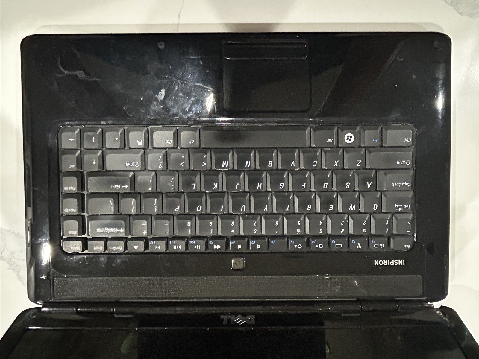 Dell Inspiron 1545 Pentium Dual Core intel T4400 2.20GHz 4GB WIFI DVD NO HDD