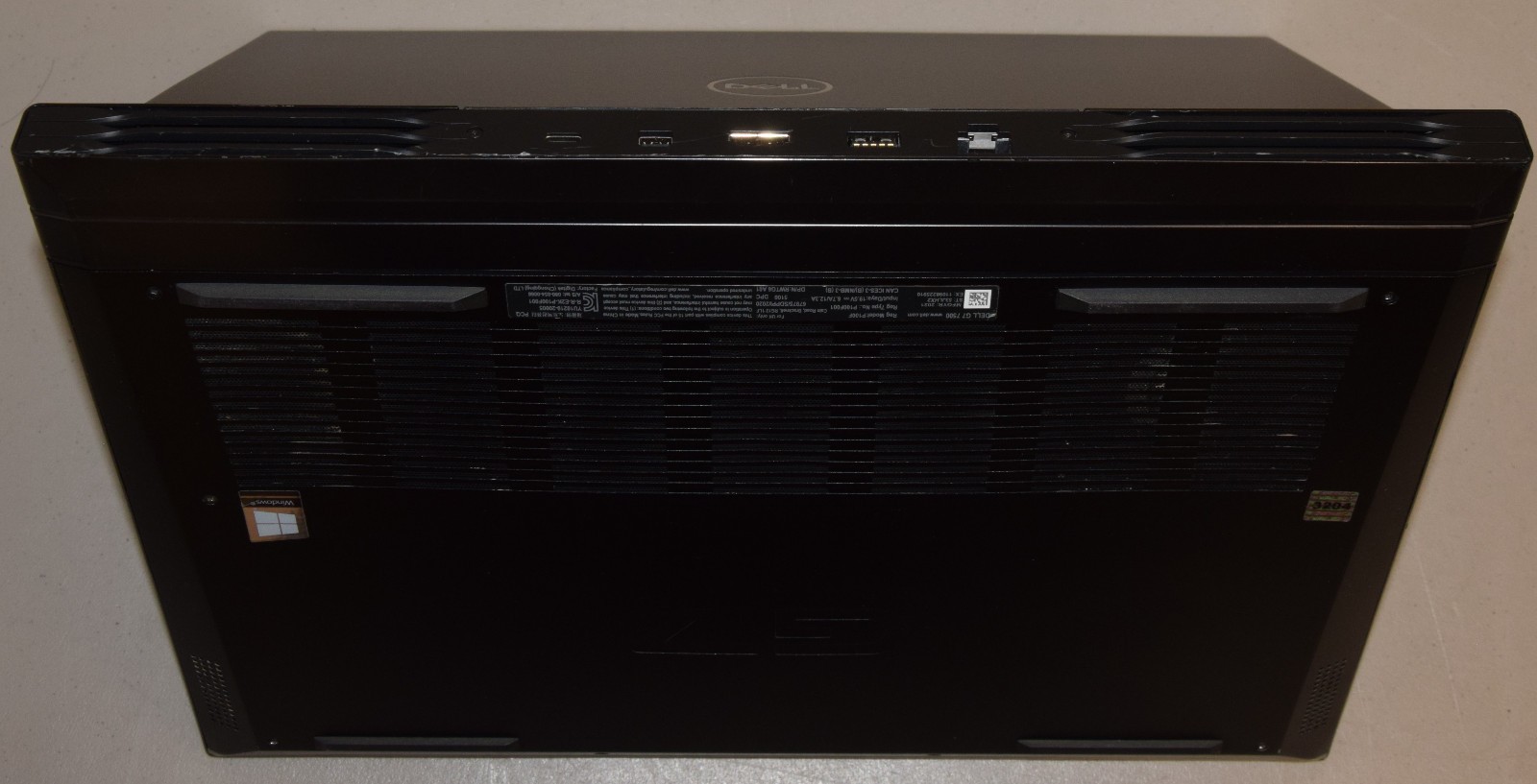 Dell G7 7500 15.6″ i7-10750H 6-Core 1TB NVMe SSD 32GB GeForce RTX 2070 RGB 144Hz