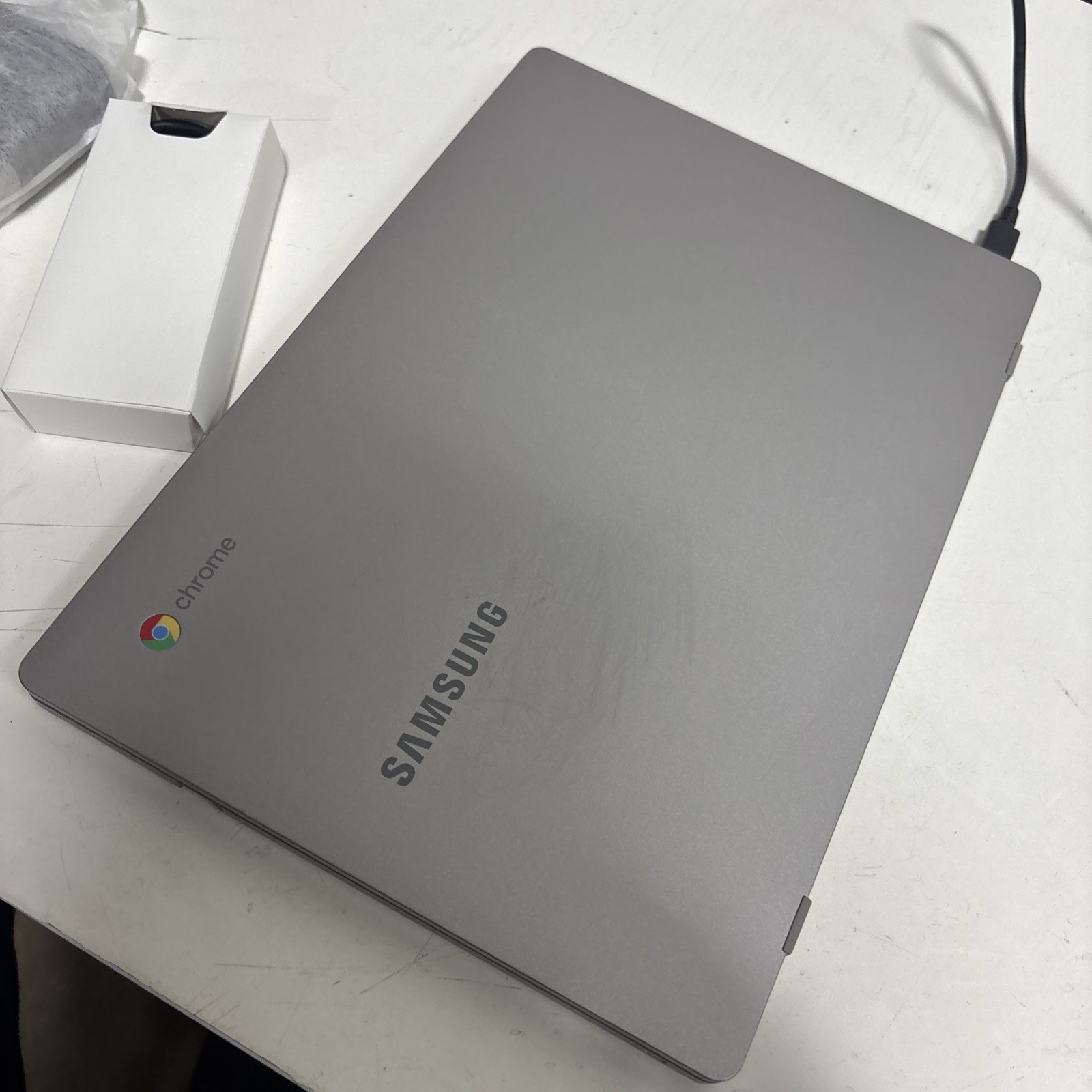 Samsung Chromebook ‎XE350XBA-K01US Celeron N4000 4GB RAM 32GB ‎Intel