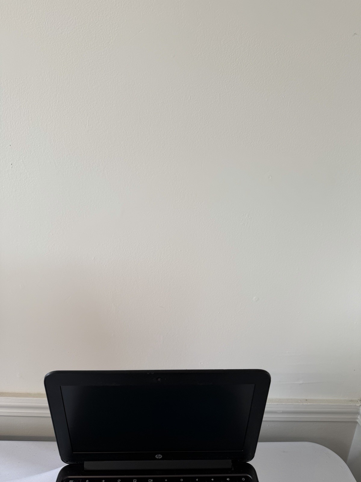 HP Chromebook 11 G4 Laptop – Good Screen – Intel Celeron N2840 – Read Des