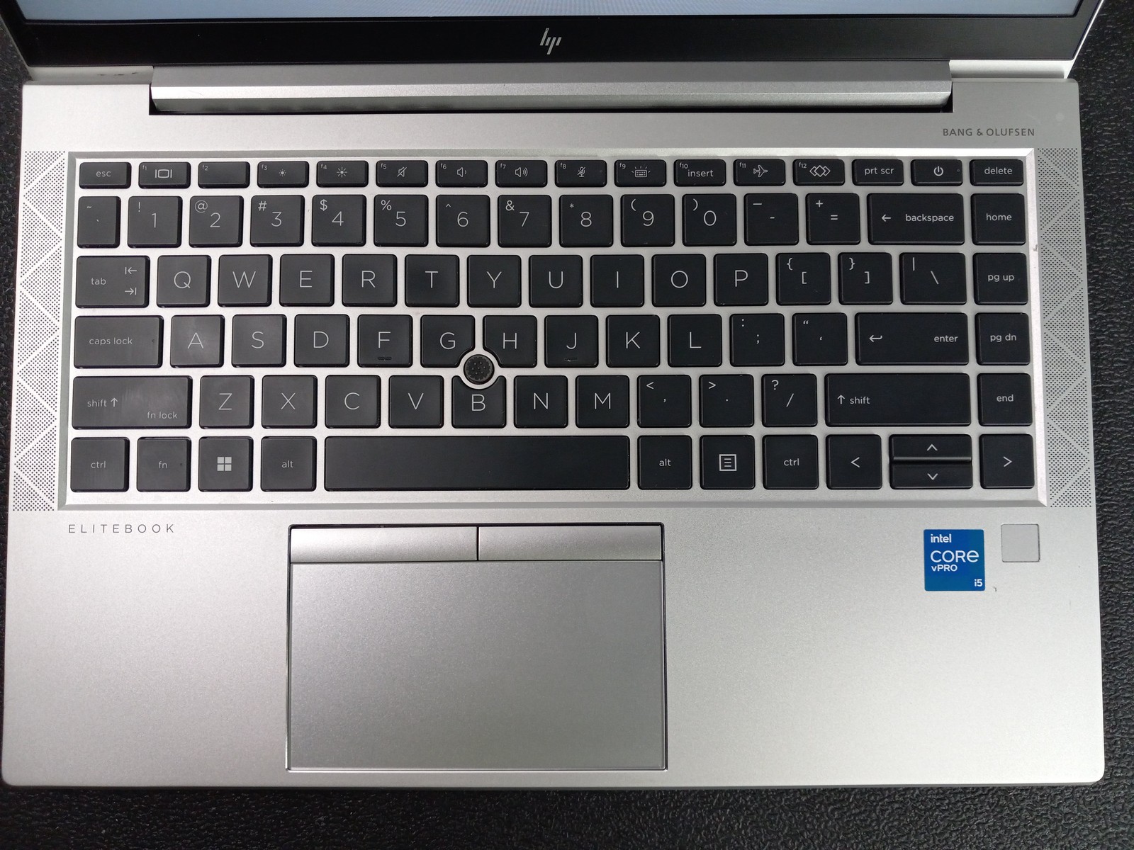HP EliteBook 840 G8 14″ Intel i5-1145G7 2.6GHz 16GB 256GB Laptop w Win11 Adapter