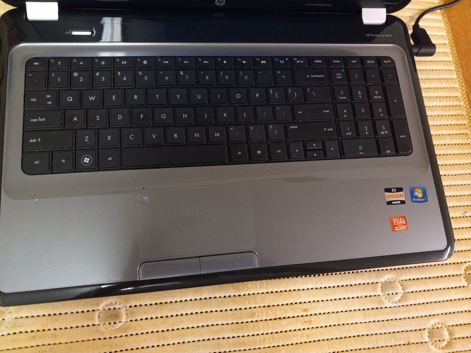 HP Pavilion g7-1219wm Windows 11 Pro 17.3″ Laptop AMD E-450 8GB Ram 500Gb SSHD