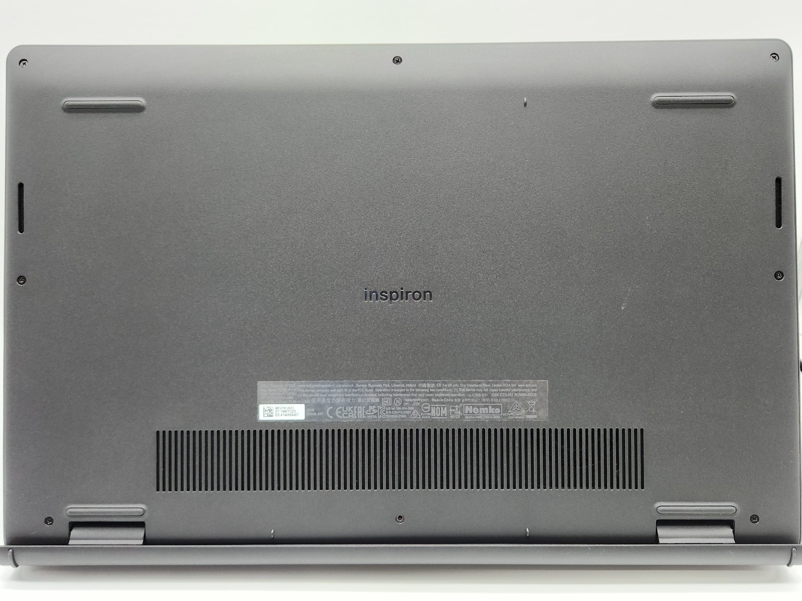 Dell Inspiron 15 3520 Touch i5-1155G7 8GB 256GB SSD Win11 External Monitor Only