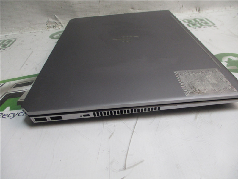 HP ZBook Studio G5 Laptop i7-9850H 2.6GHz 32GB 512GB SSD Win 10 Pro COA