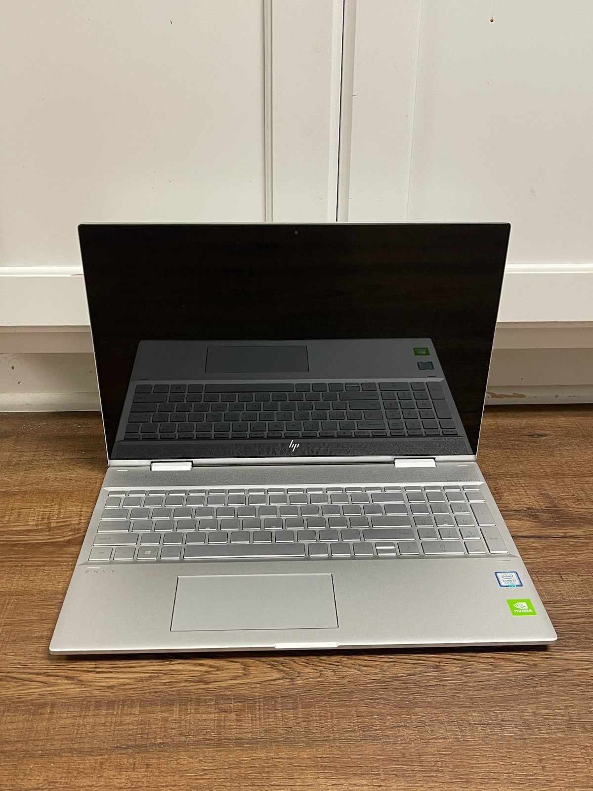 HP Envy x360 15.6″ Intel Core i7 8th Gen 8565u 16GB RAM 512GB SSD NVIDIA Graphic