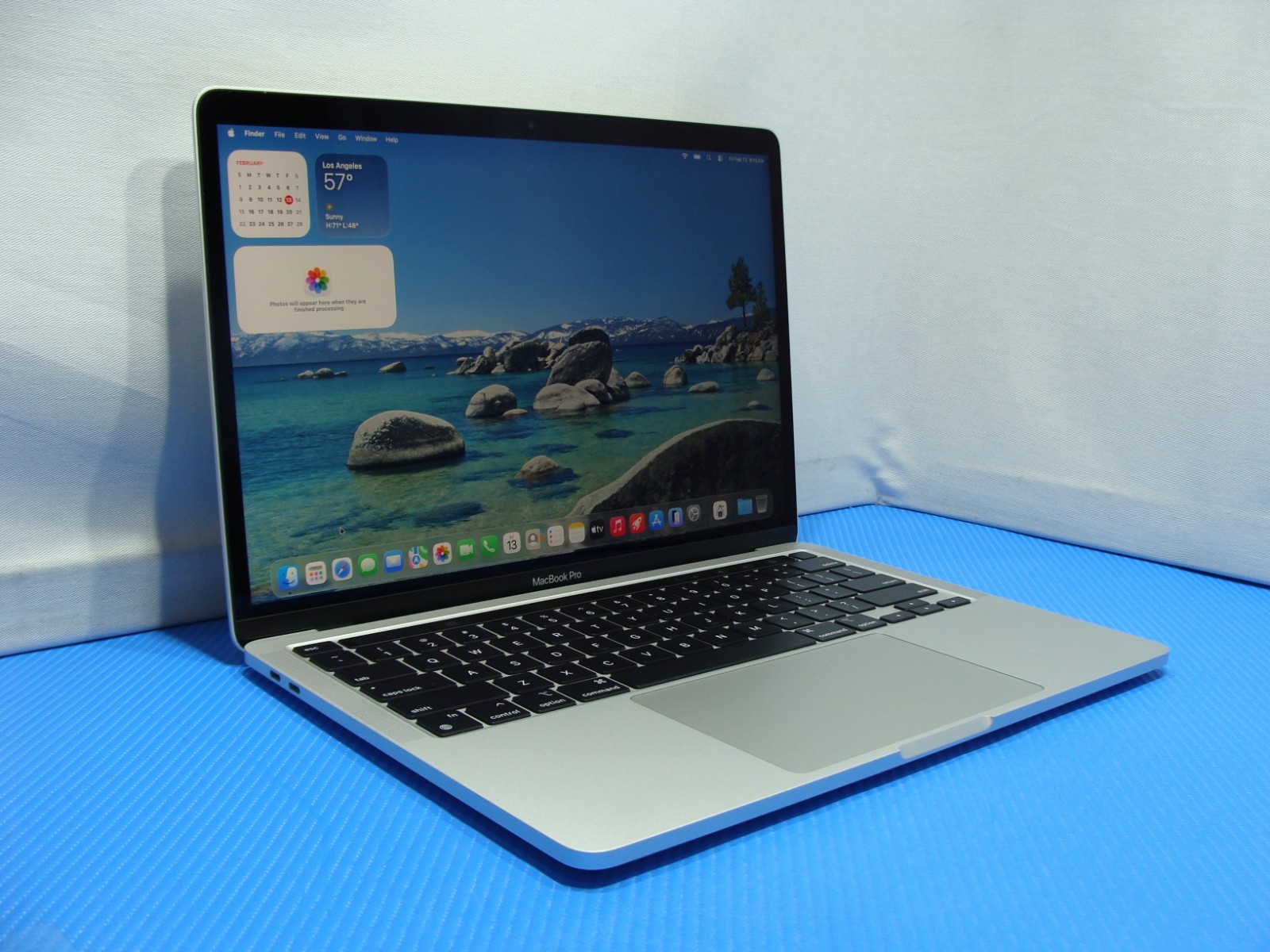 Apple MacBook Pro 13.3″ 2020 A2338 M1 8CPU/8GPU 3.2GHz 16GB 1TB Tahoe +Charger