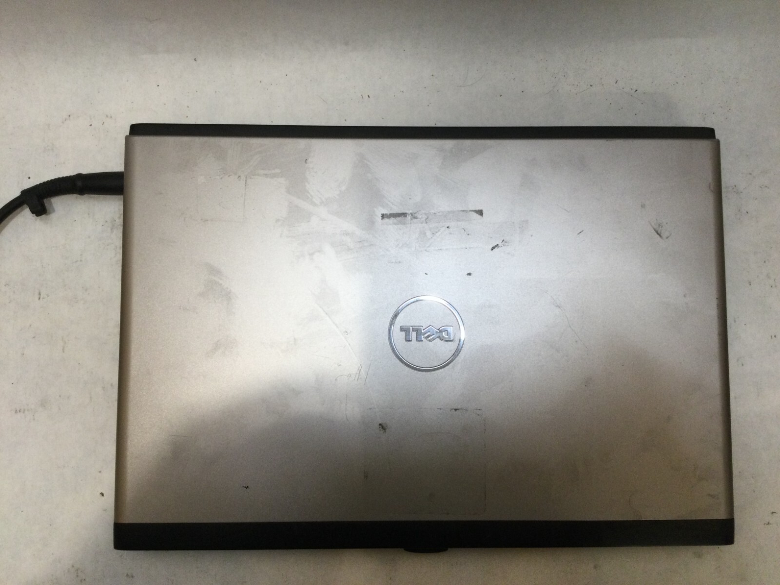 Dell Vostro 3300 13.3″ / Intel Core i5 M560 @ 2.67GHz / (MISSING PARTS!) MR