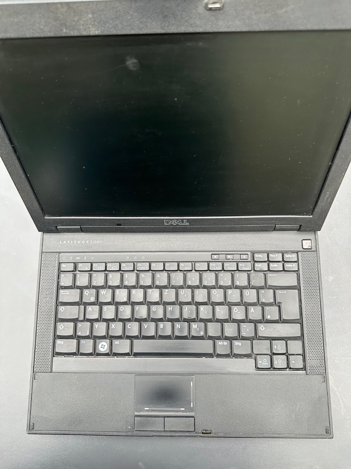 Dell Latitude E5400 P8600 2.0 GHz 2 GB without HDD, Wi-Fi Cardr. Gig.LAN Firew.