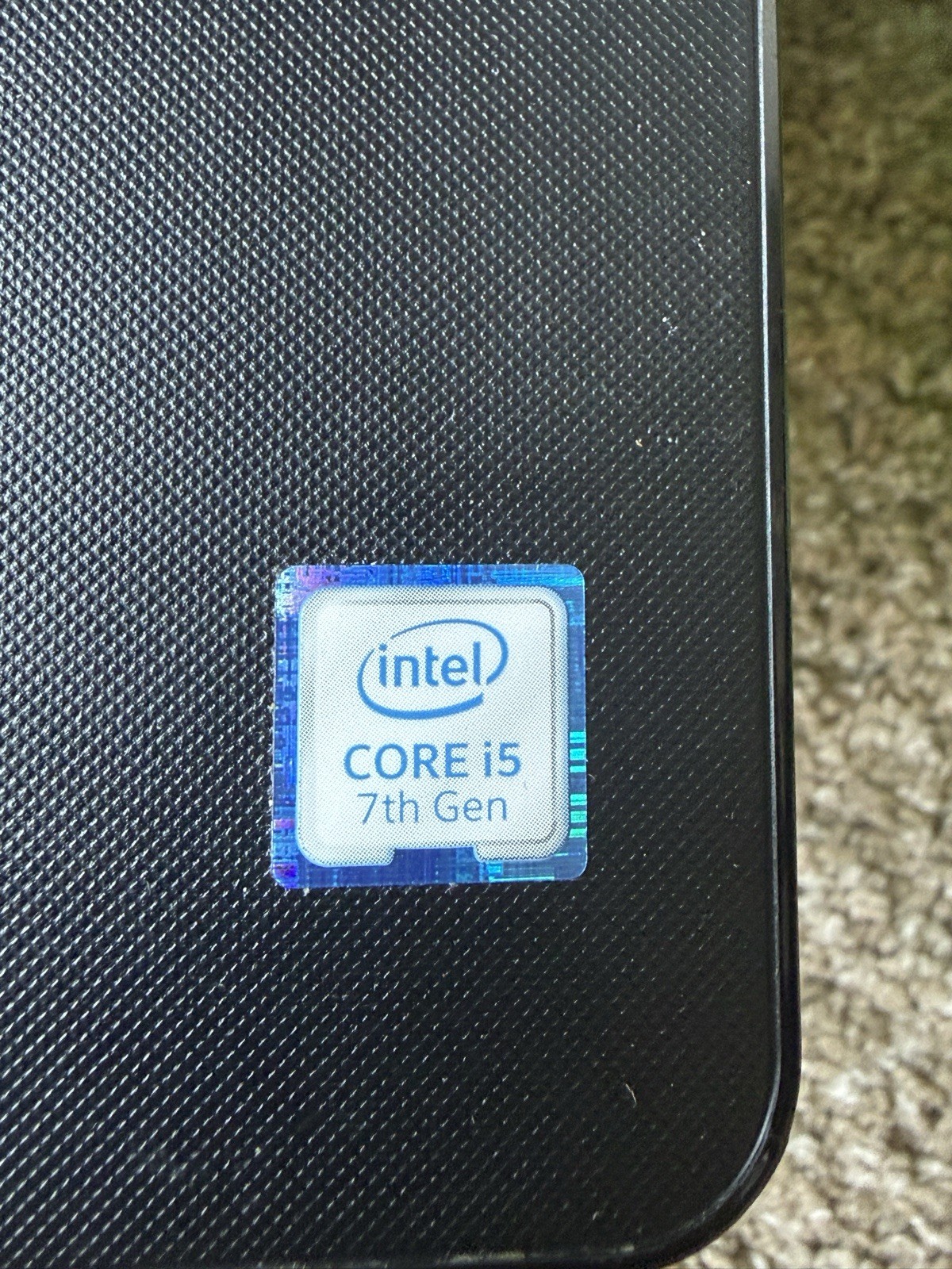 Dell Inspiron 15 3567 (3000) Intel Core i5-7200U 15.6″ 8GB RAM 1TB Laptop Works