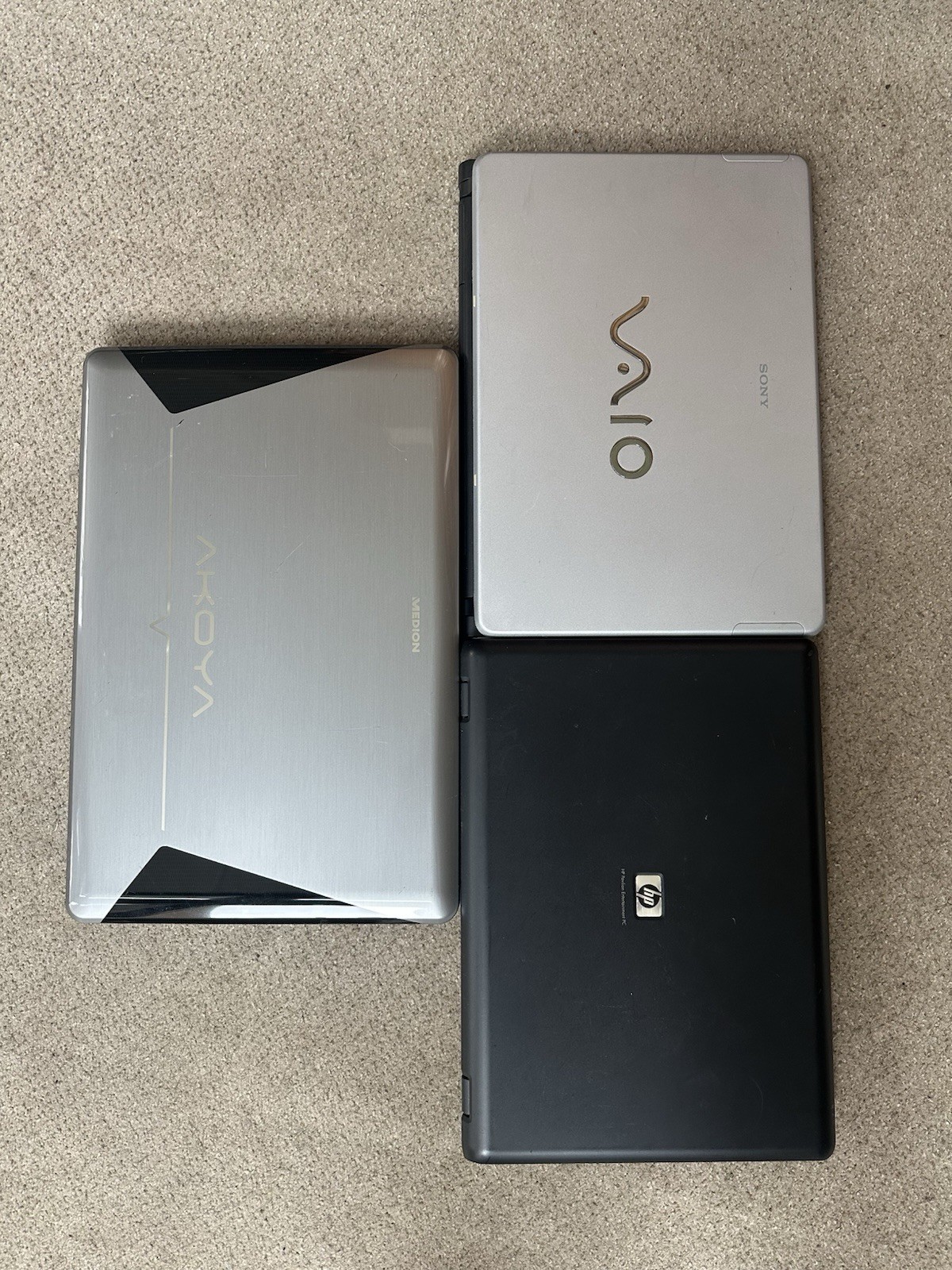 Laptop, notebook Medion, Sony, HP, without hard drive and cable