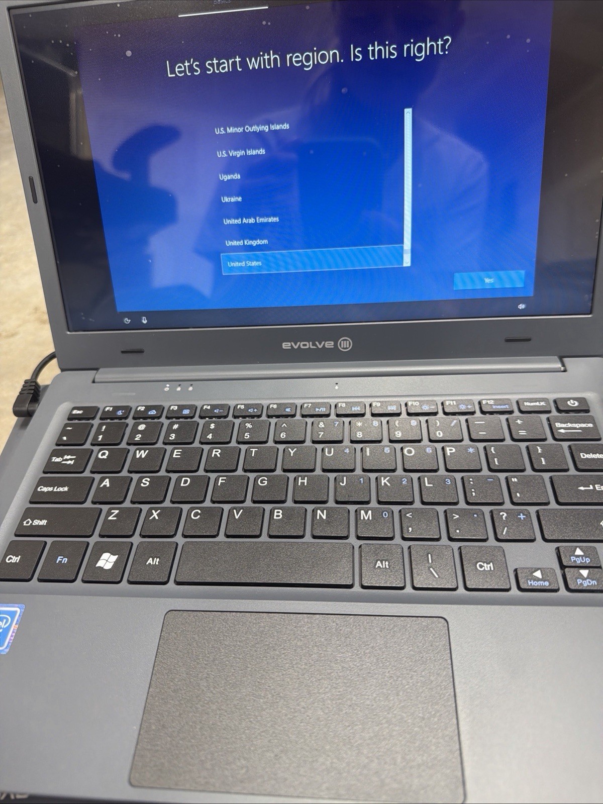 Evolve III Maestro 11.6” READ DESCRIPTION