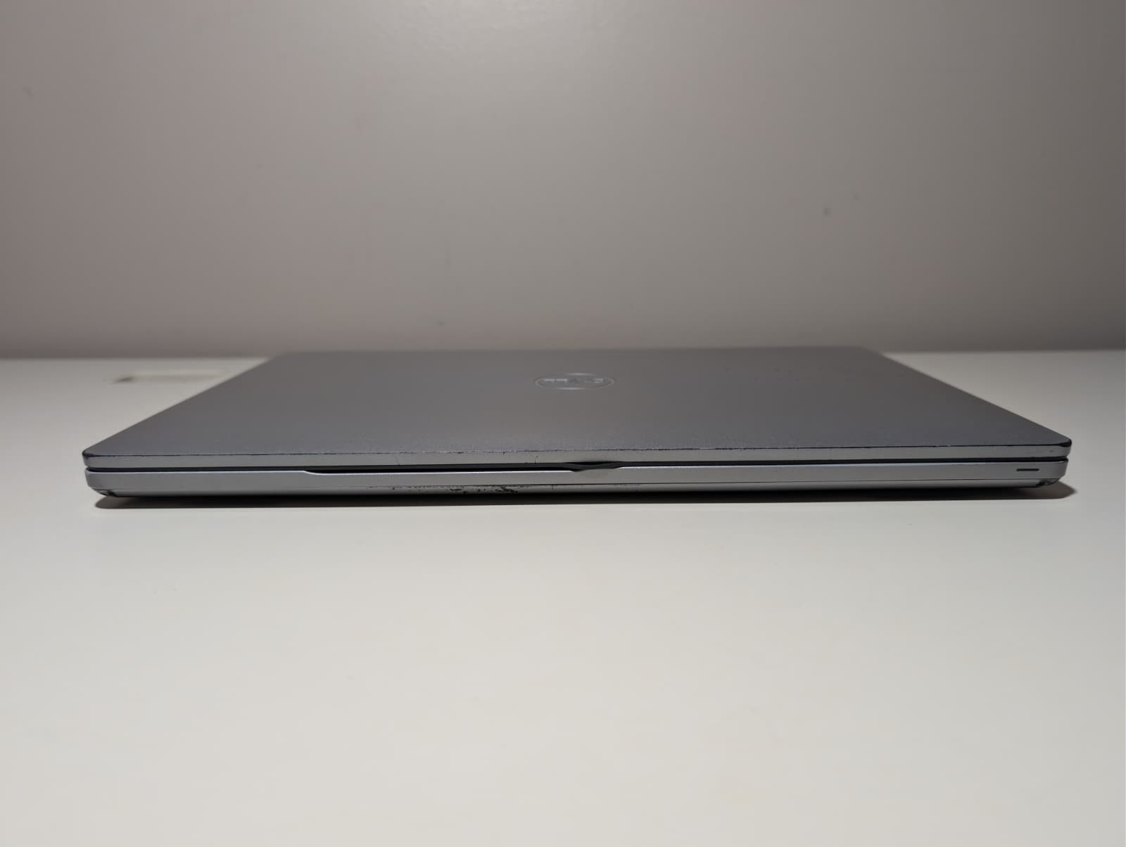 15″ Dell Precision 3550 | i7 10th 16GB RAM 256GB SSD | FHD NVIDIA P520 Backlit