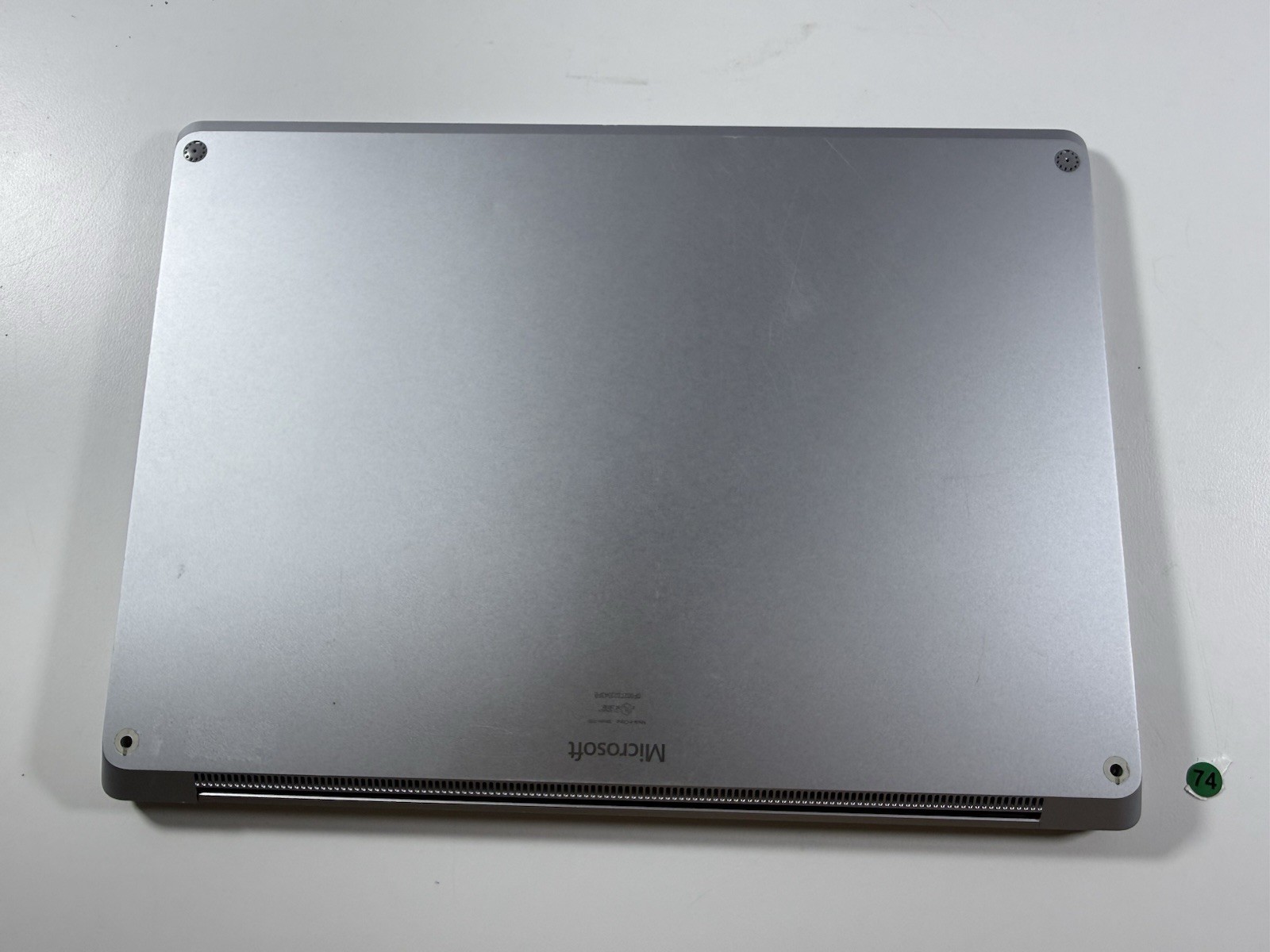 Microsoft Surface Laptop 5 13.5” 1950 Intel Core i7-1265U 16GB RAM 512GB NVME