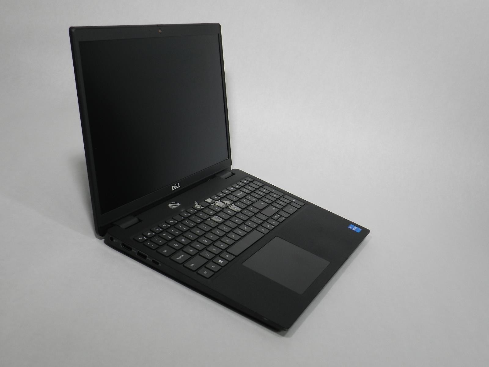 DELL LATITUDE 3520 | Intel Core i5-1135G7 | 256GB SSD | 16GB | WINDOWS 11 PRO