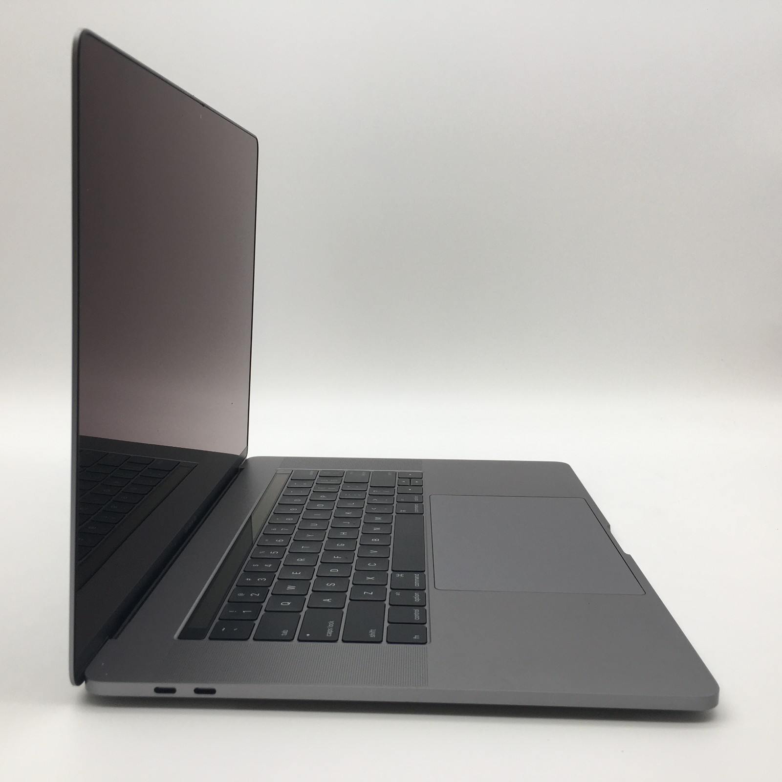 Renewed Apple MacBook Pro 15 A1707 Late 2016 i7-6700HQ 16GB 512GB macOS Ventura