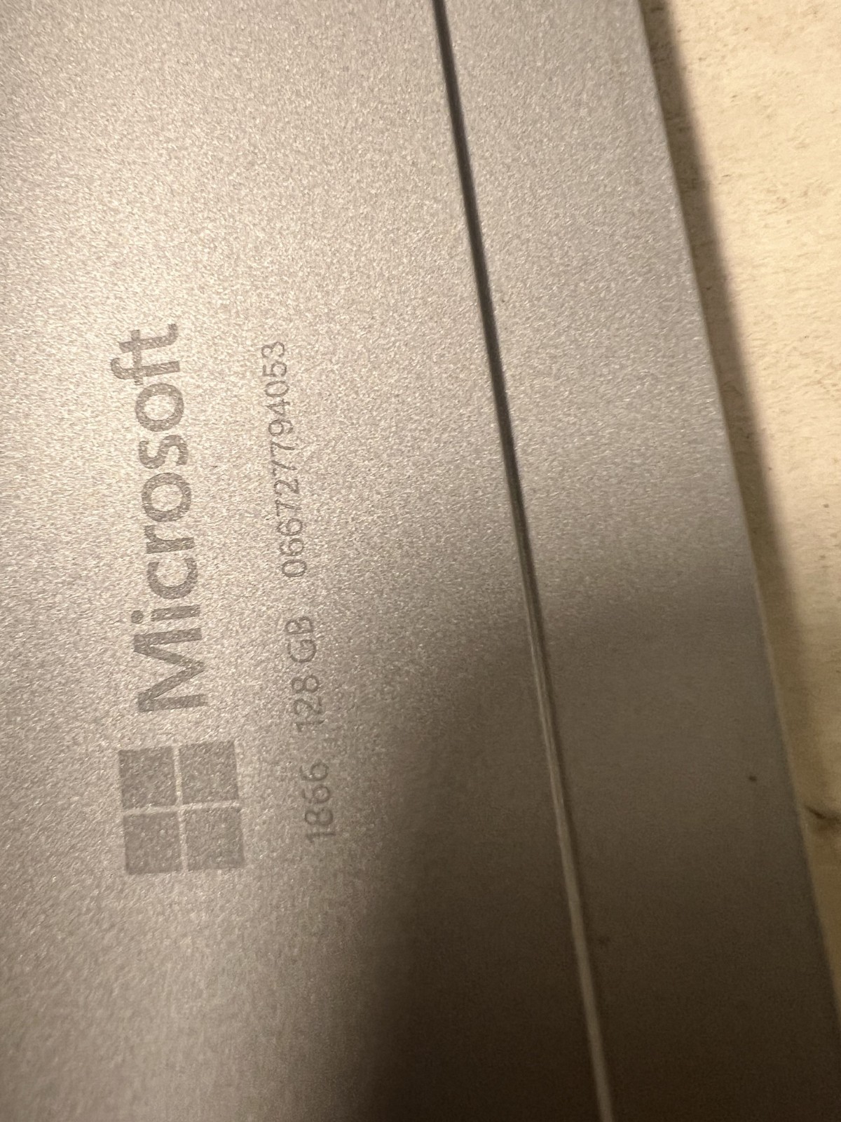 Lot o 3 Microsoft Surface Pro 7 1866 12.3″ Intel Core i3-1005G1 1.2GHz 4GB 128GB