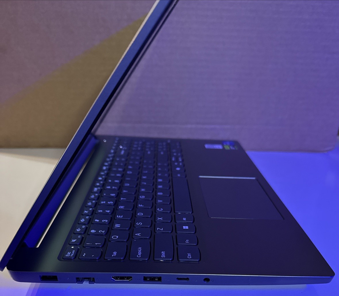 Lenovo LOQ 15IAX9E Laptop 15.6″ i5-12450HX NVIDIA RTX 3050 16GB RAM 512GB SSD
