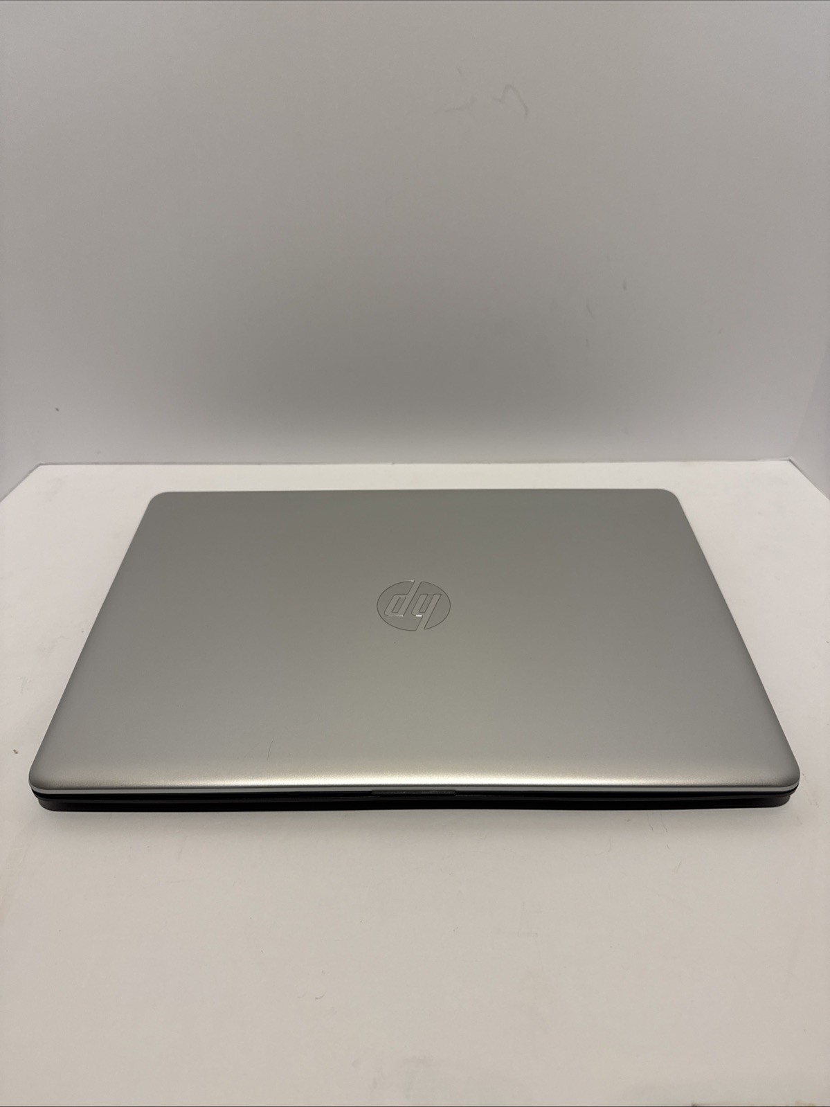HP 15-bs031wm 6UY82UA#ABA 15.6″ Laptop/Intel i3-7100U PARTS ONLY – NO RAM NO HD