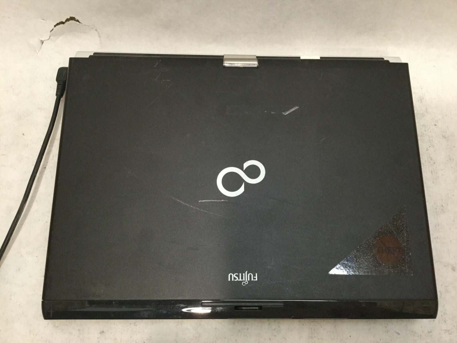 Fujitsu Lifebook T900 / Intel Core i5 M520 @ 2.40GHz / (MISSING PARTS!) -MR