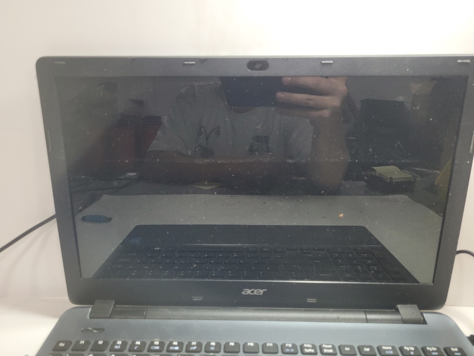 ACER ASPIRE E5-571 w/i5-5200U, 4GB RAM, 500GB HDD Laptop for Repair #0406
