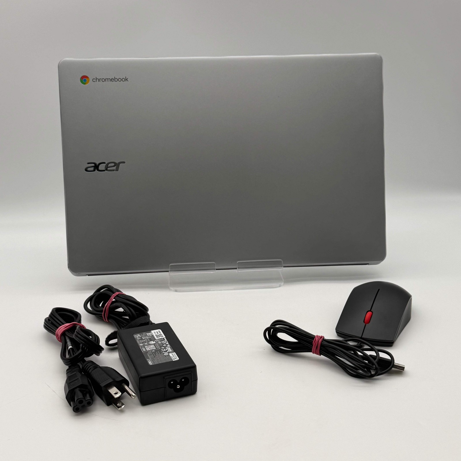 Acer Chromebook 315 15.6-inch Intel Celeron 4GB RAM 64GB Silver, Charger & Wired