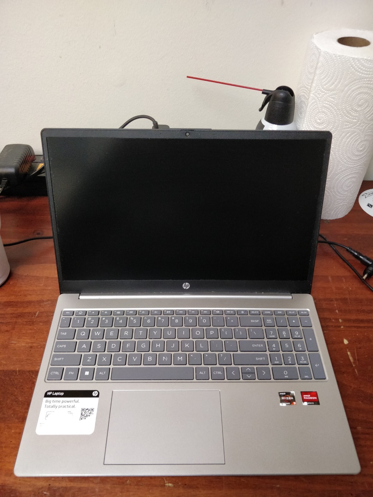 HP 15-FC0081NR AMD RYZEN 3 7320U@2.40GHz 8GB RAM NO DRIVES PARTS 8536