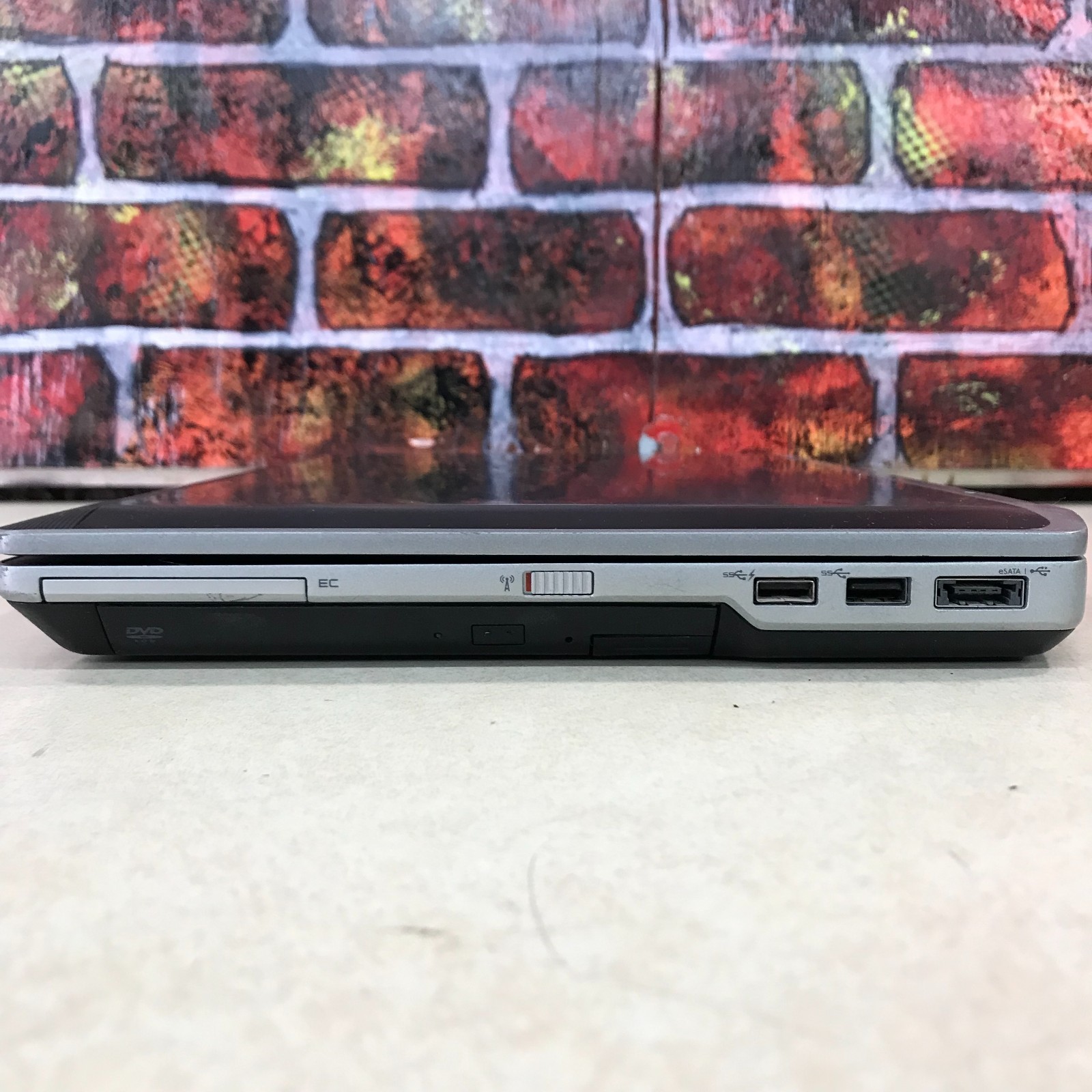 Dell Latitude E6430 Laptop i7-3540M 3.00GHz 6GB RAM 250GB HDD (Windows 10 Pro)