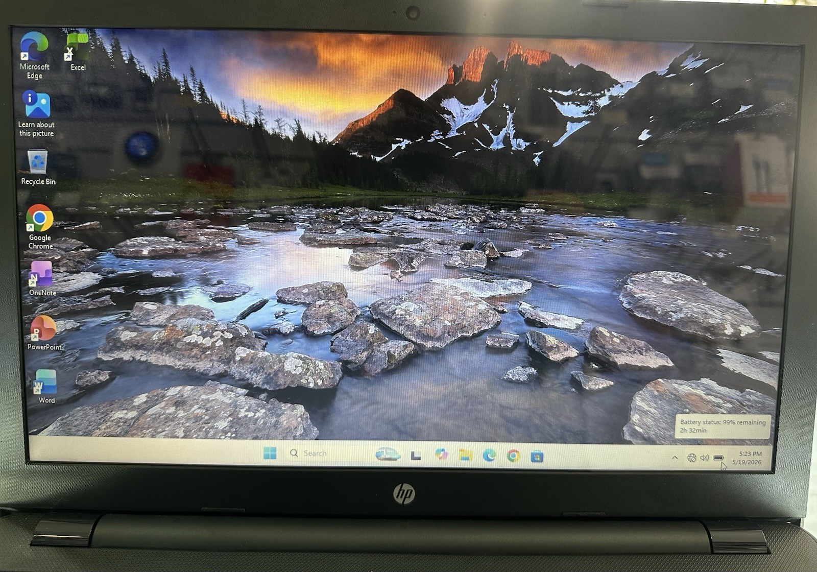 HP 15-BS113DX 15.6″ i3-8130U 16GB RAM 1TB HDD Touchscreen WIN11 office For Life